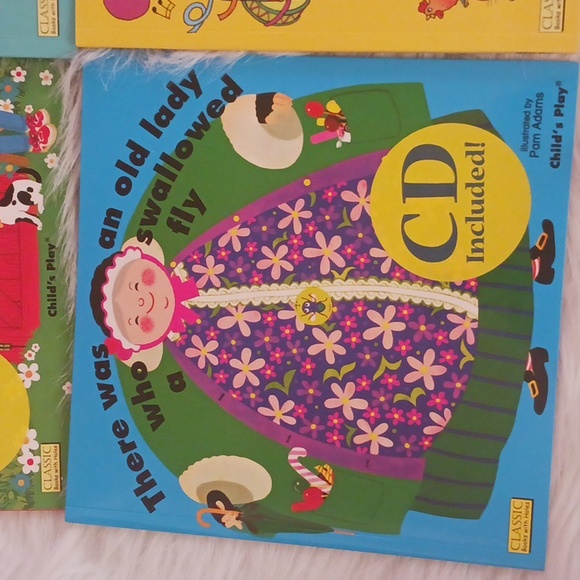 Classic Children's Books CD Included - Picture 5 of 10